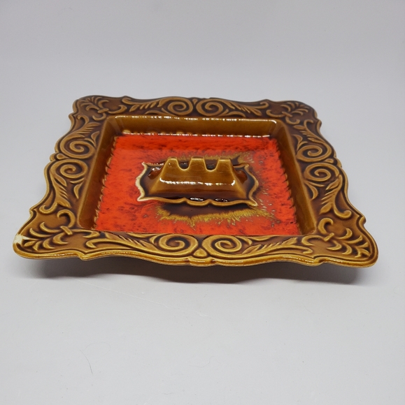 Mid-Century Square Scrollwork Ashtray - Vintage - Picture 7 of 9